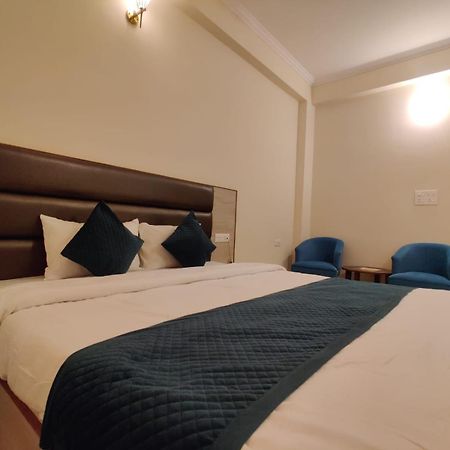 Devaaya Palace Rishīkesh Екстериор снимка