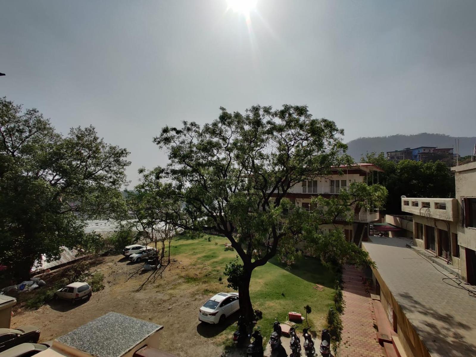 Devaaya Palace Rishīkesh Екстериор снимка